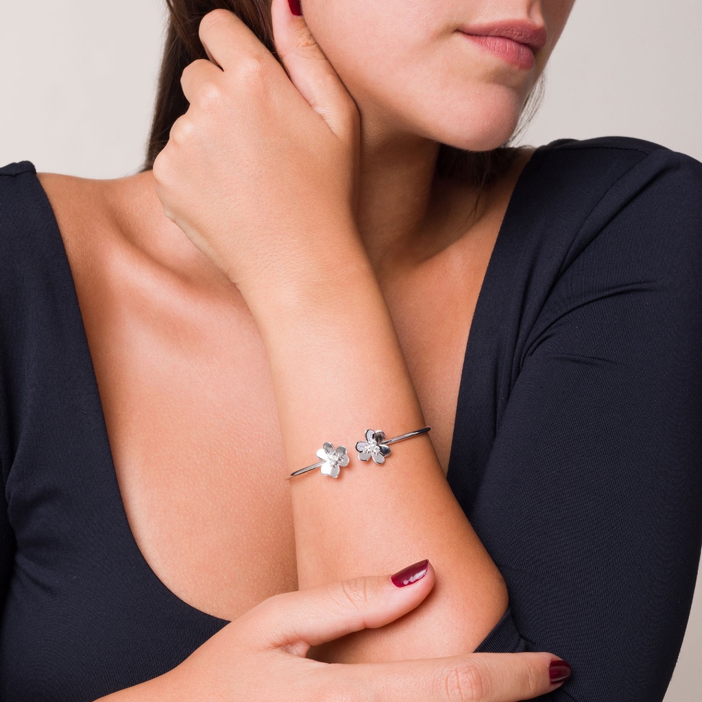 Flower Diamond Cuff